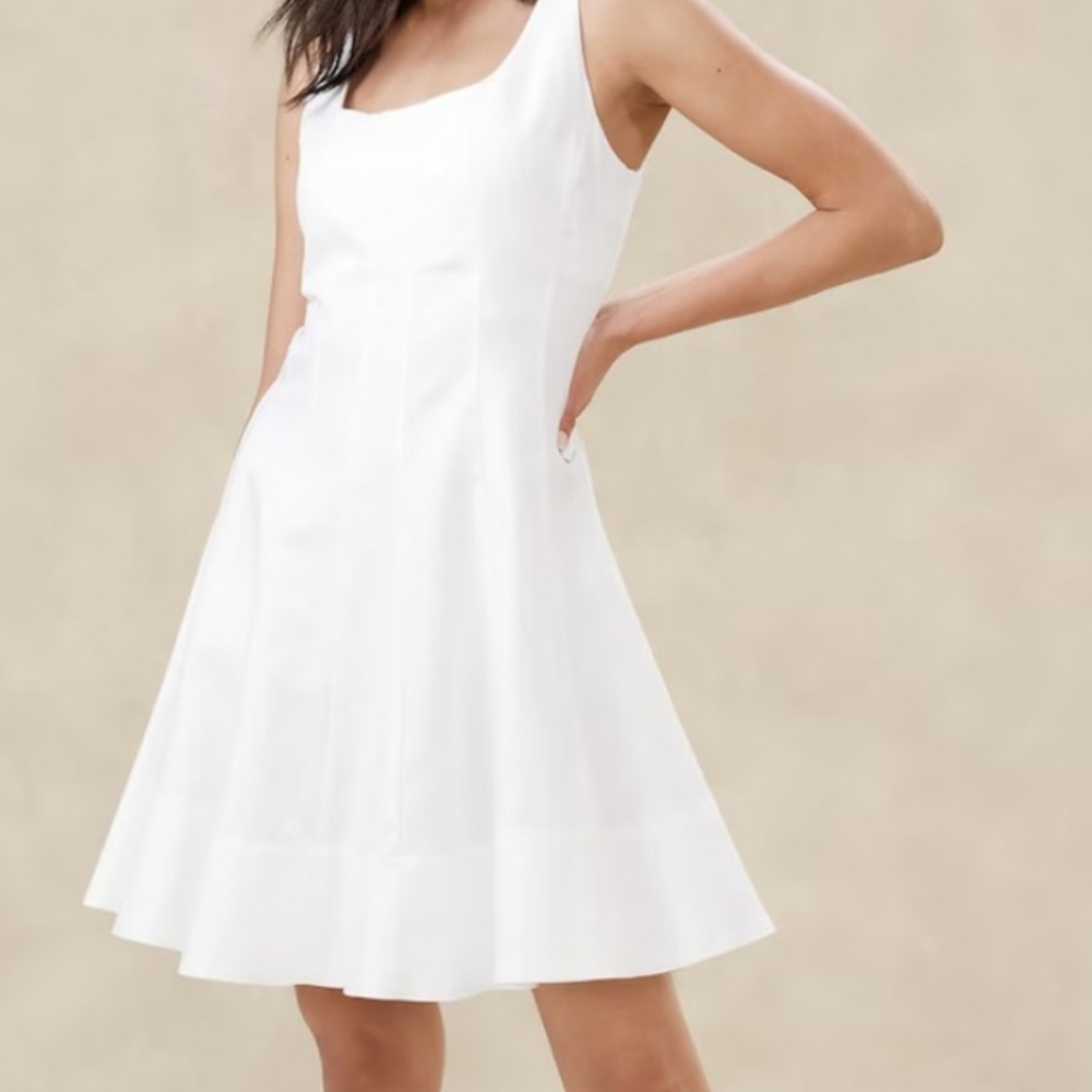 Banana Republic Factory White Sleeveless Square Neck Mini Dress. NWT